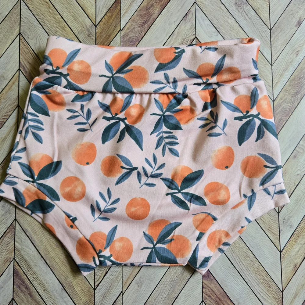 ​Toddler Girl Peach Print Bloomer Set Ruffle Eyelet Tunic Top & Summer Shorts 3T